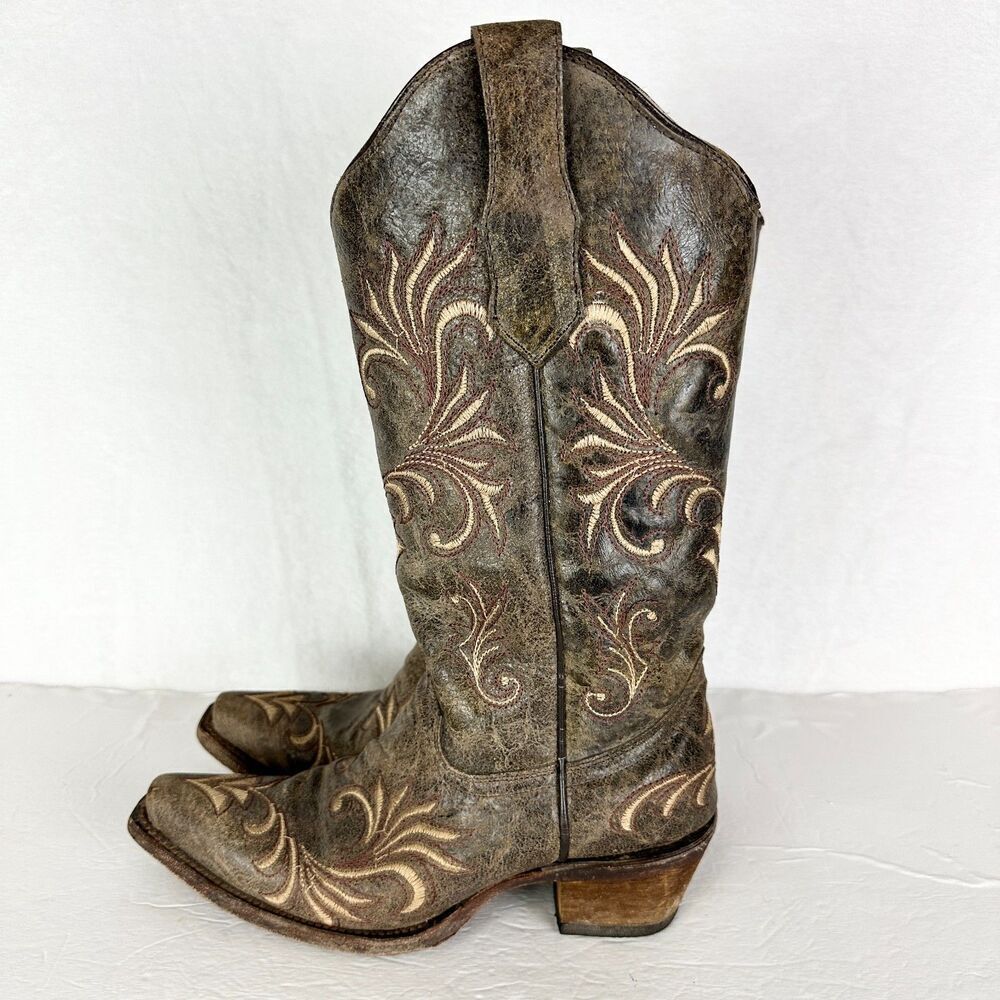 Corral Circle G Filigree Distressed Leather Western Boots Size 6.5 Embroidered